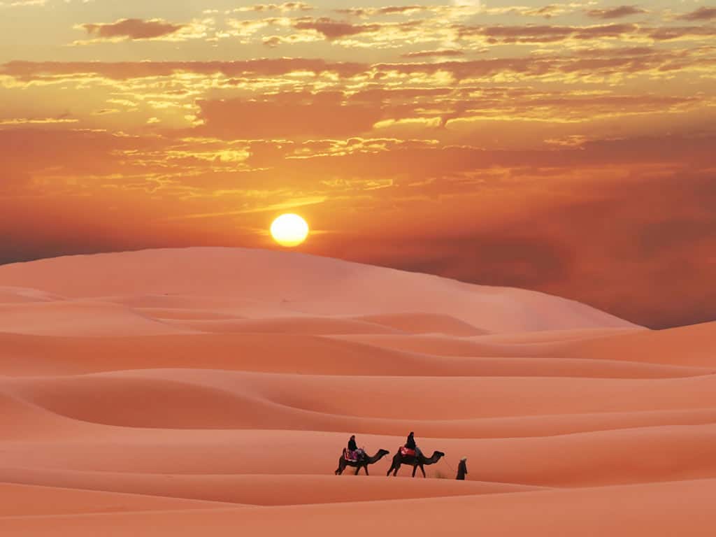 Circuit des Dunes Majestueuses : Erg Lihoudi & Erg Chegaga – 5 jours